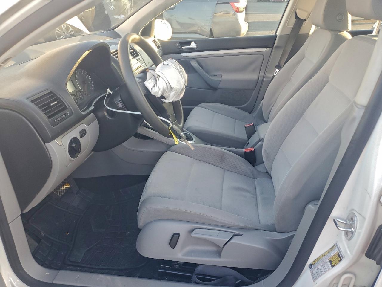 2008 VOLKSWAGEN RABBIT