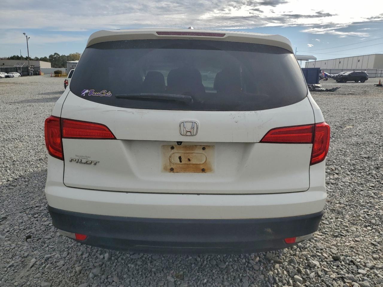 2017 HONDA PILOT
