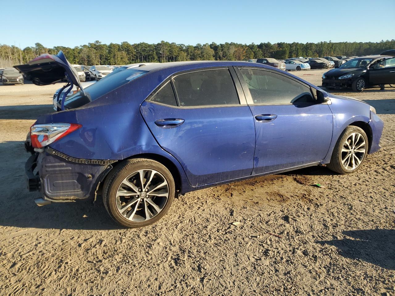 2017 TOYOTA COROLLA
