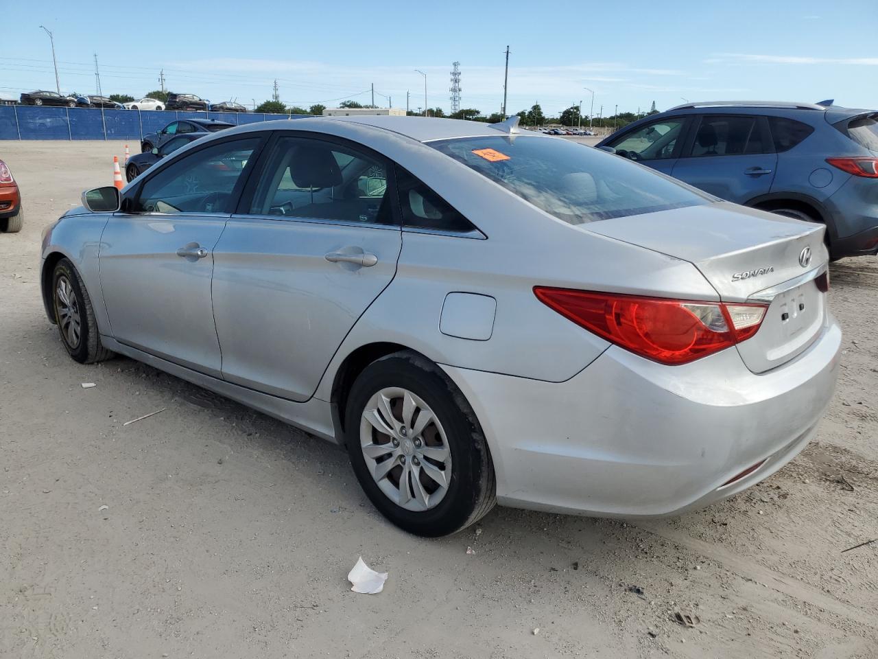 2011 HYUNDAI SONATA