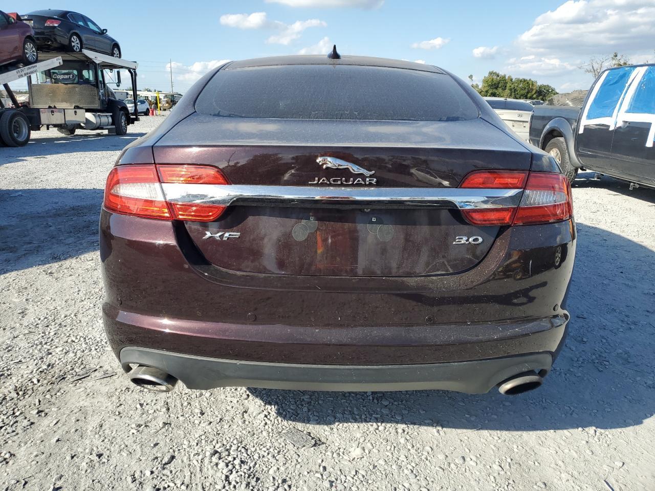 2015 JAGUAR XF