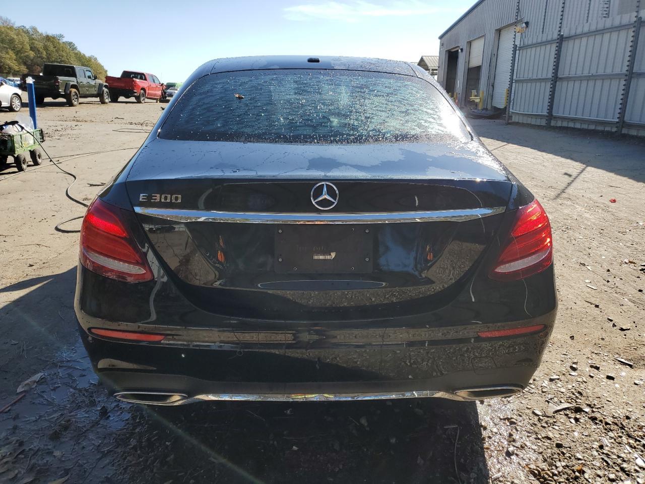 2017 MERCEDES-BENZ E-Class