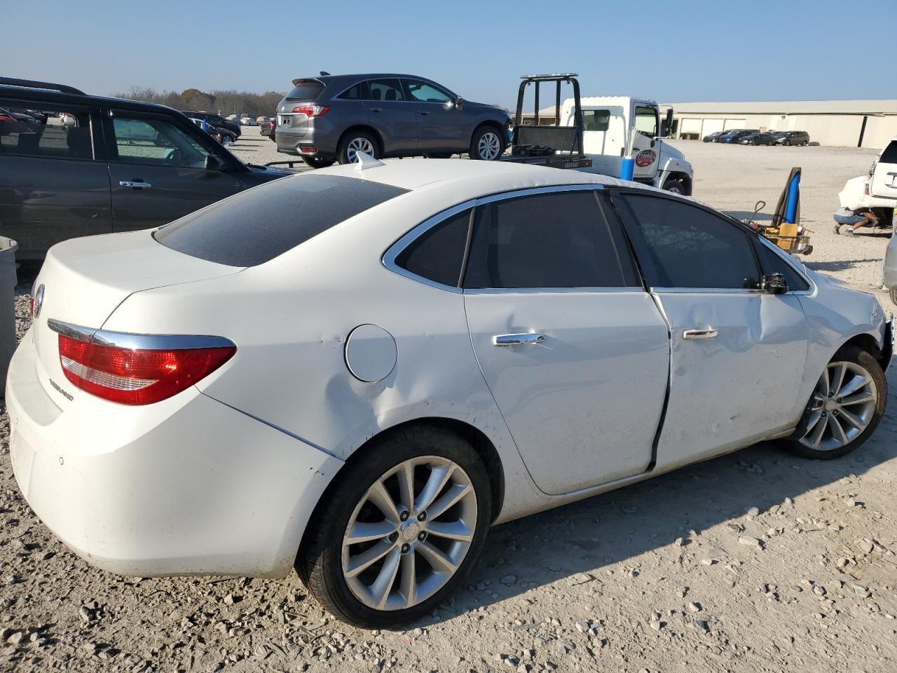 2014 BUICK VERANO