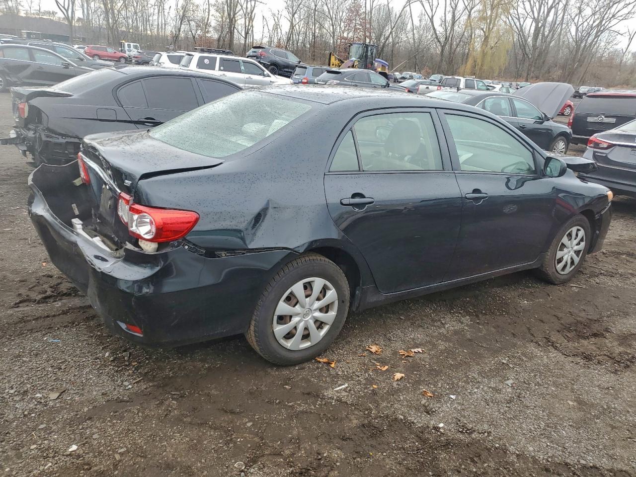 2011 TOYOTA COROLLA
