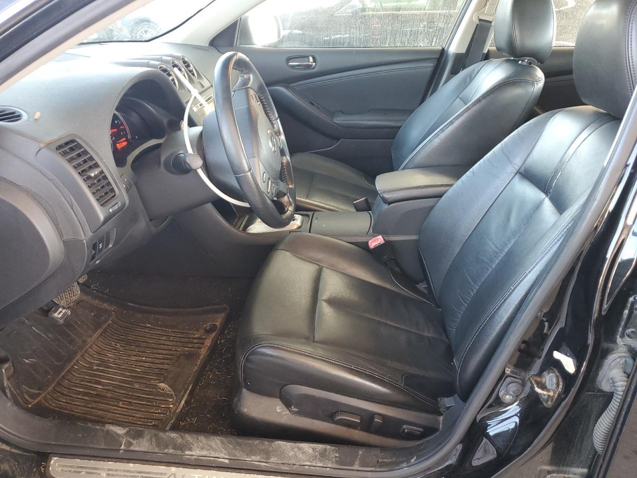 2010 NISSAN ALTIMA