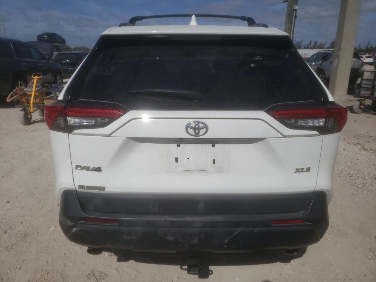 2020 TOYOTA RAV4