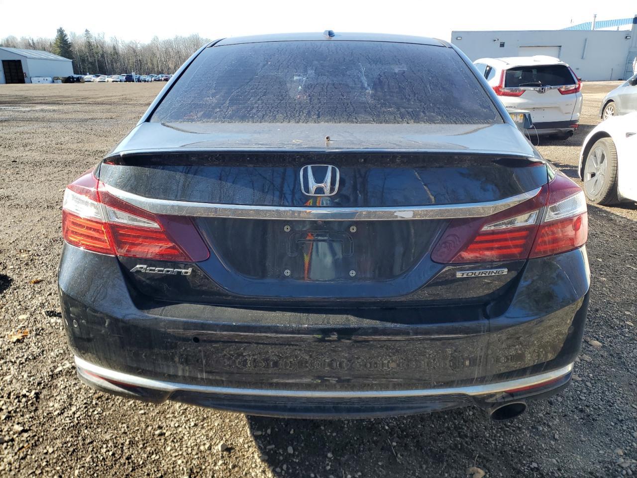 2016 HONDA ACCORD