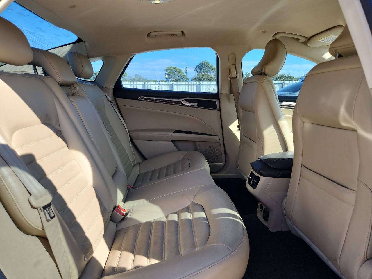 2016 FORD FUSION