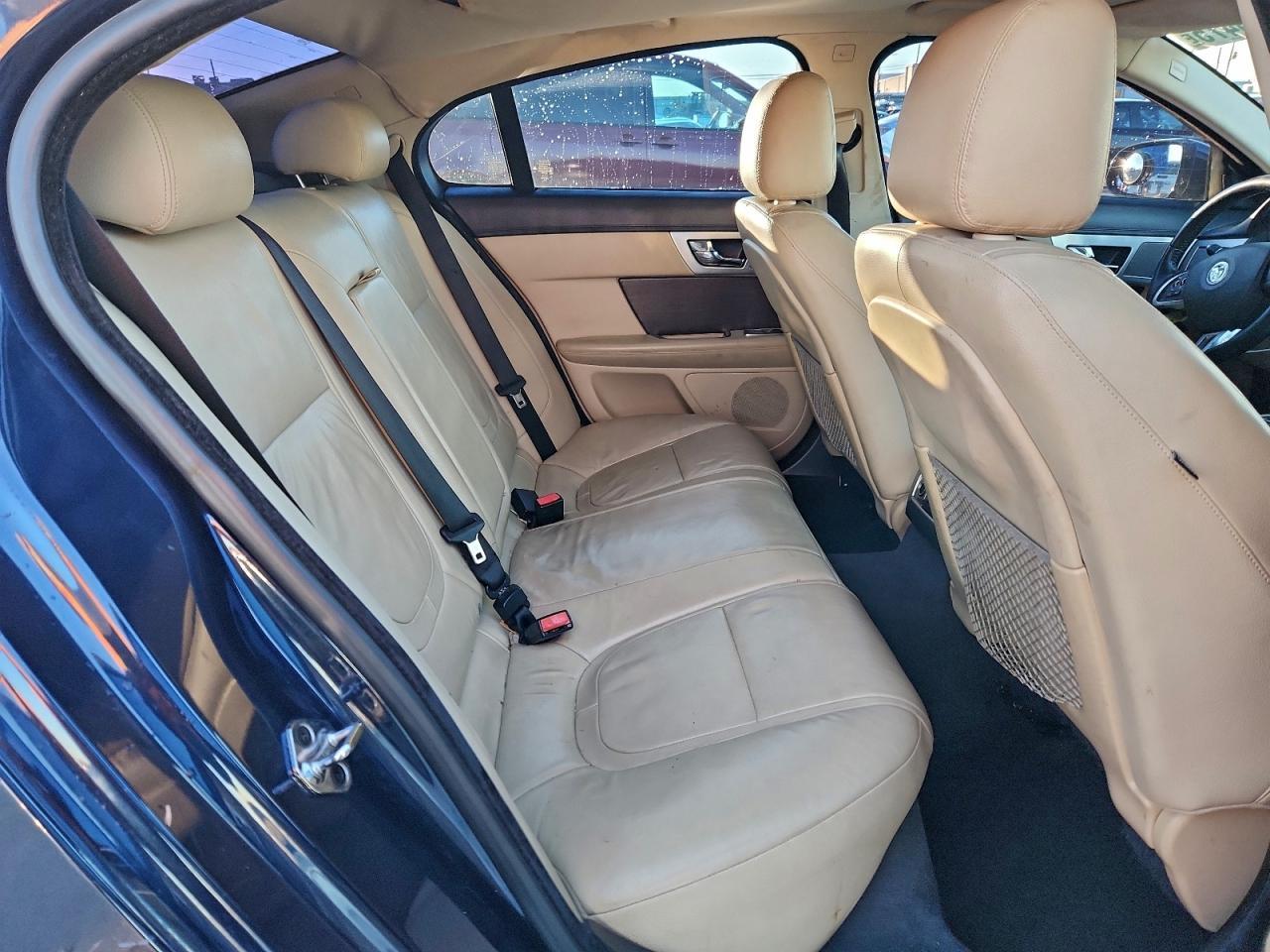 2013 JAGUAR XF
