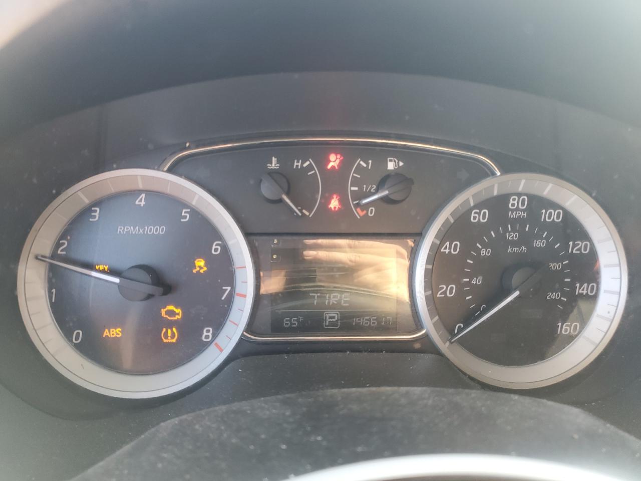 2015 NISSAN SENTRA