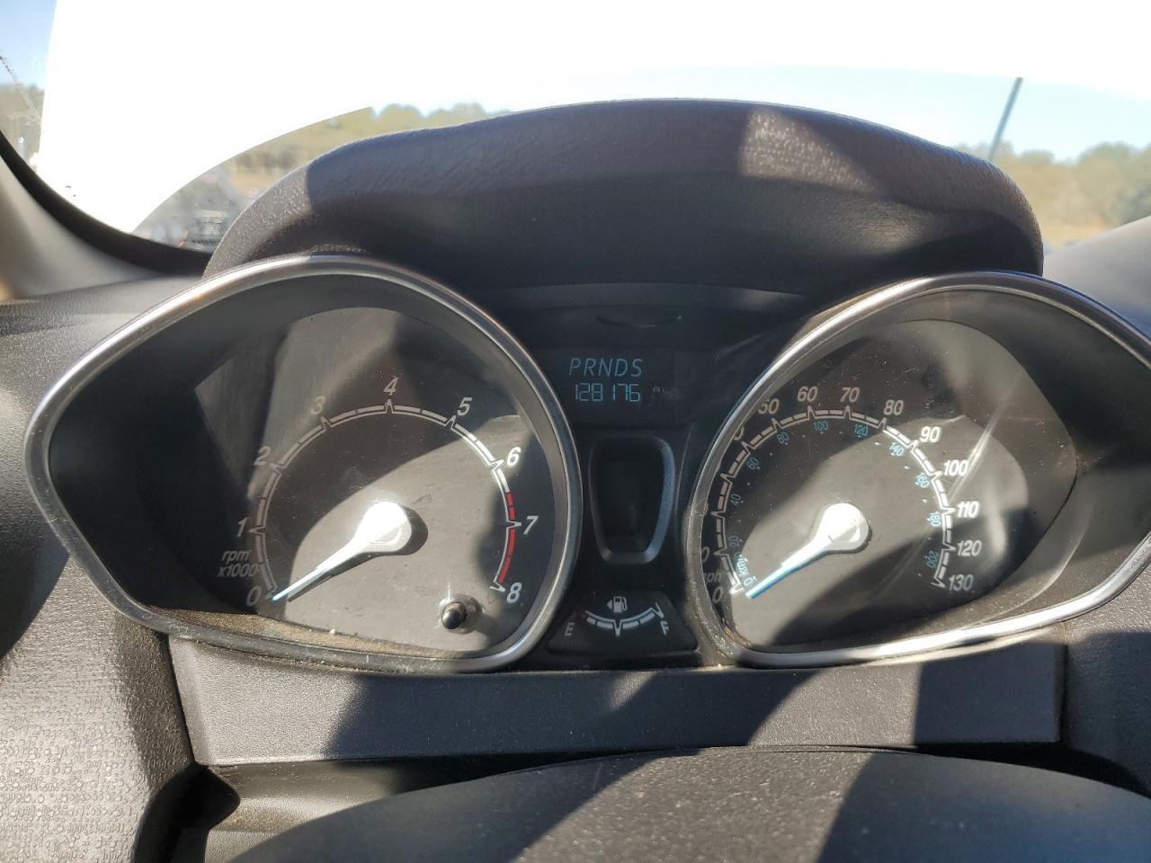 2014 FORD Fiesta