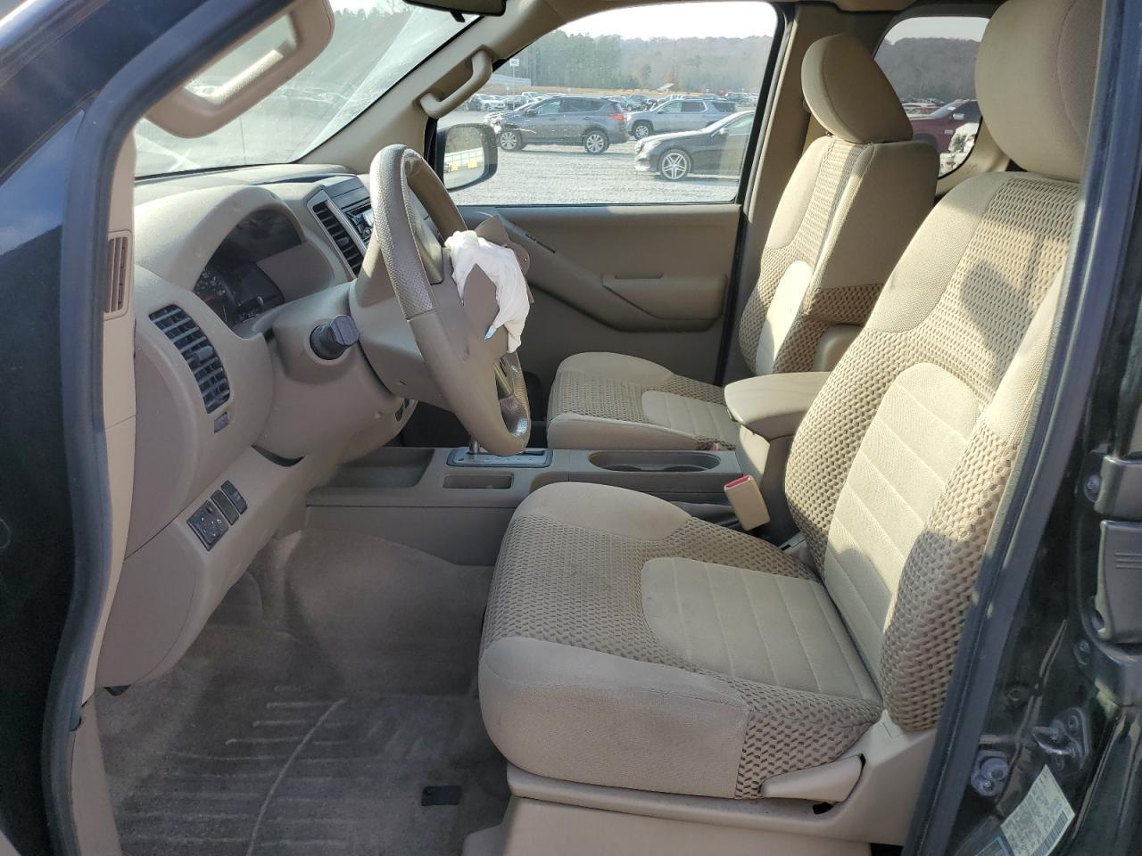2012 NISSAN Frontier