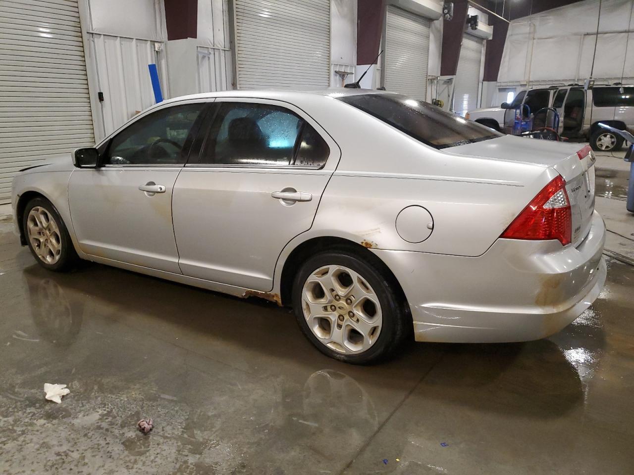 2011 FORD FUSION