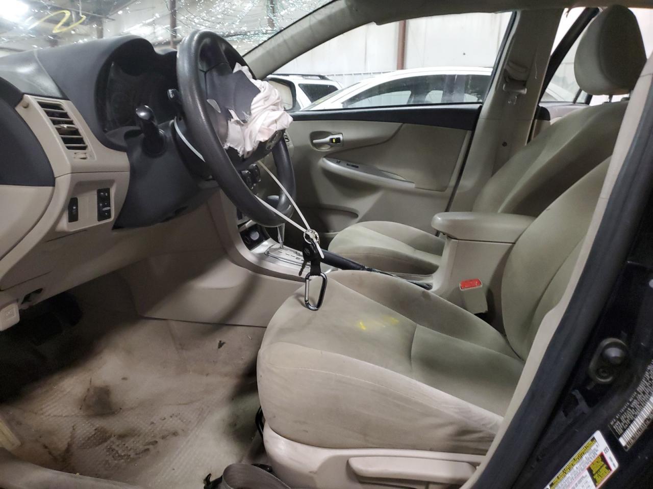2011 TOYOTA COROLLA