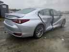 2025 LEXUS ES 300H
