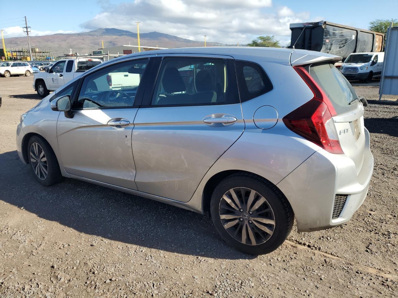 2016 HONDA FIT