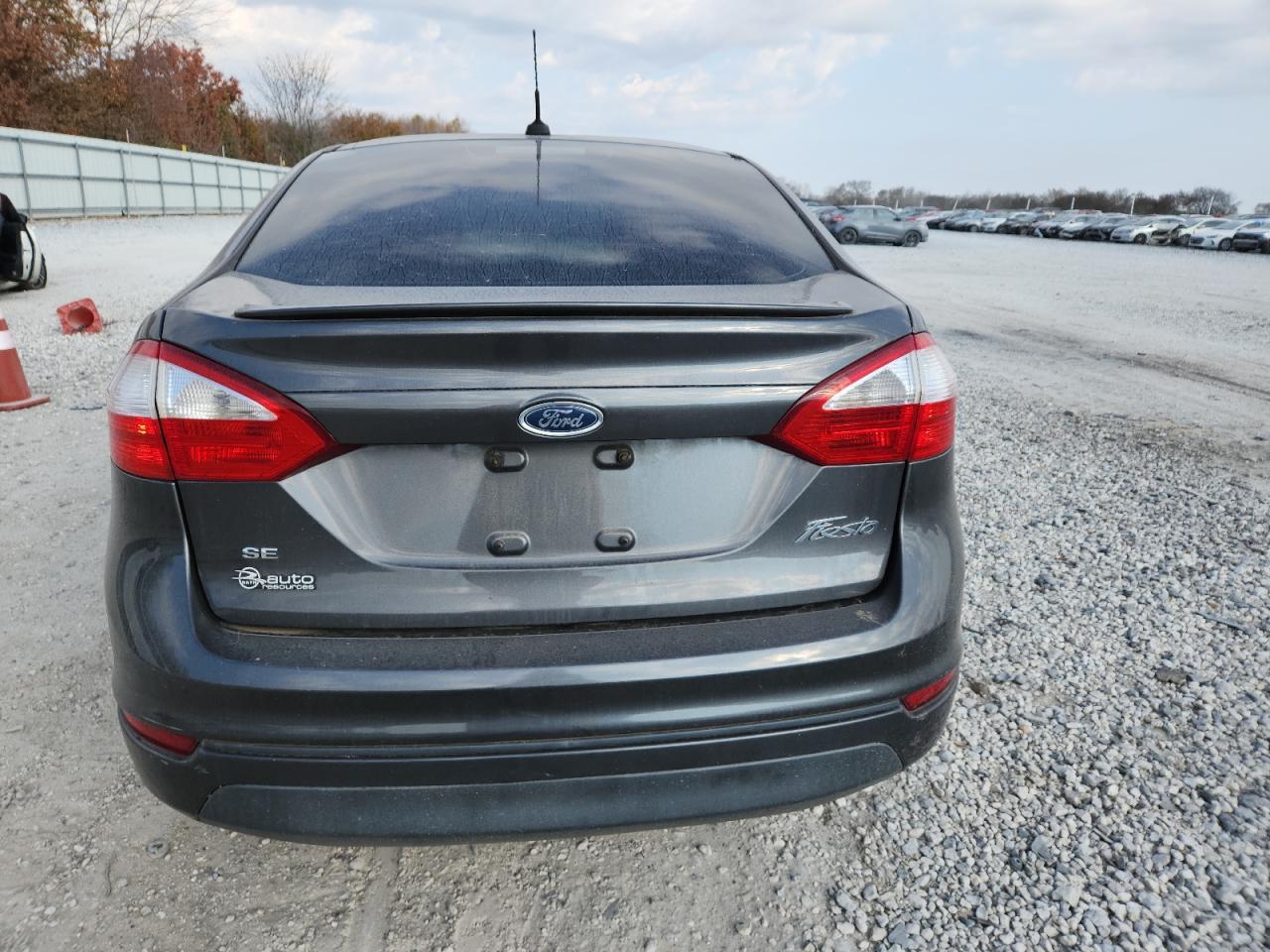 2016 FORD Fiesta