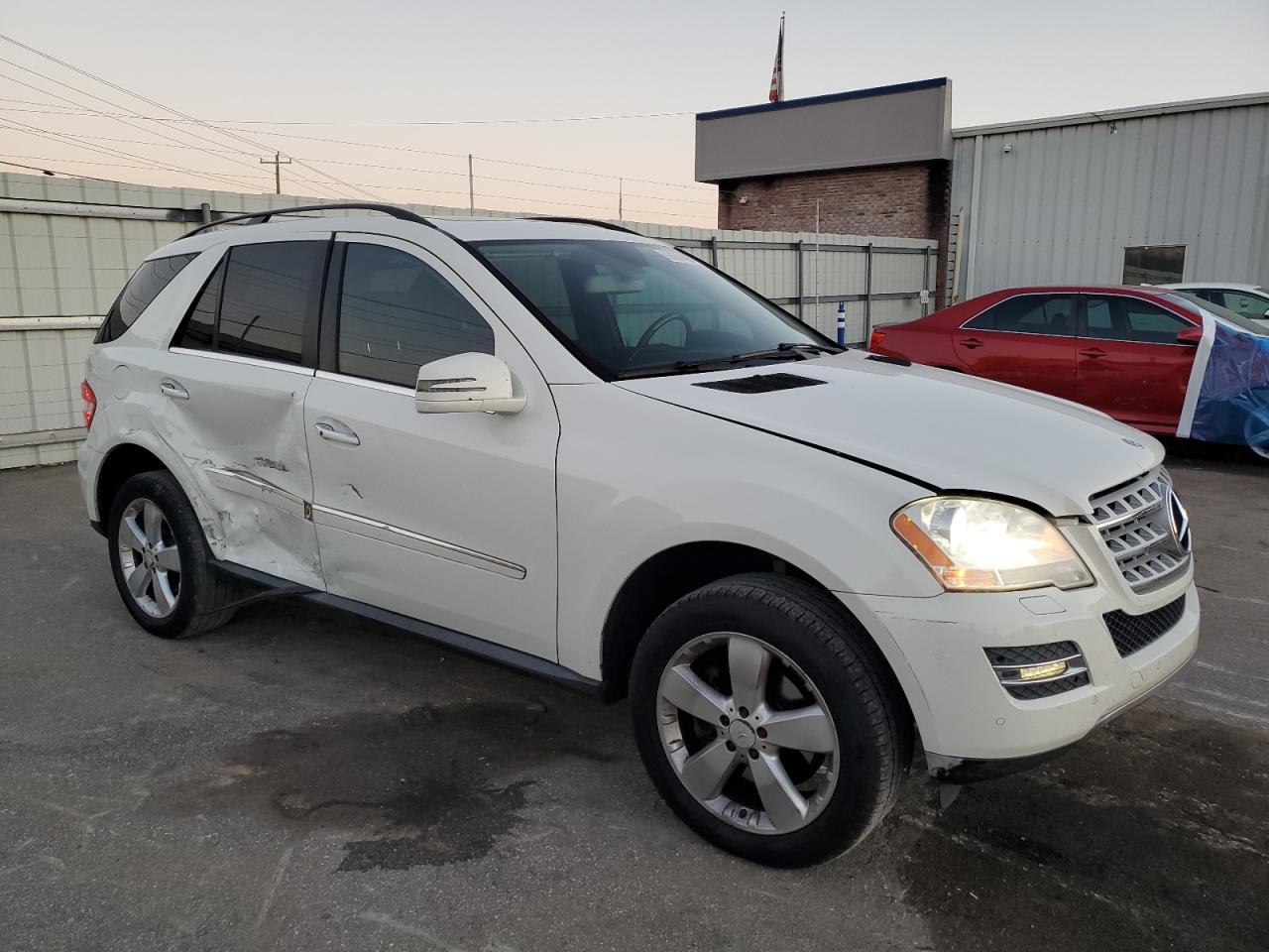 2011 MERCEDES-BENZ ML-Class