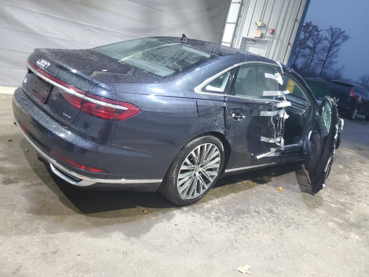 2019 AUDI A8