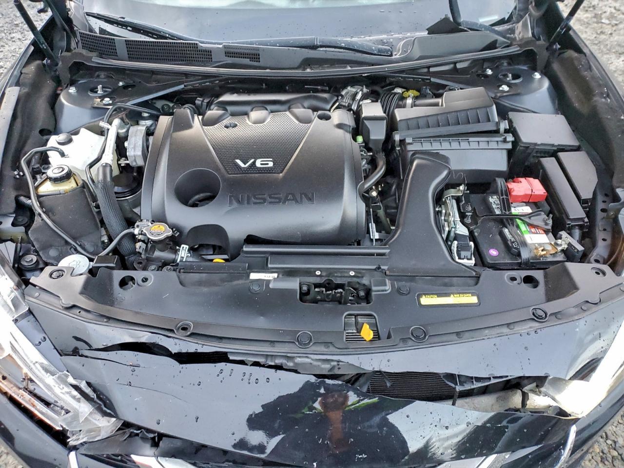 2017 NISSAN Maxima