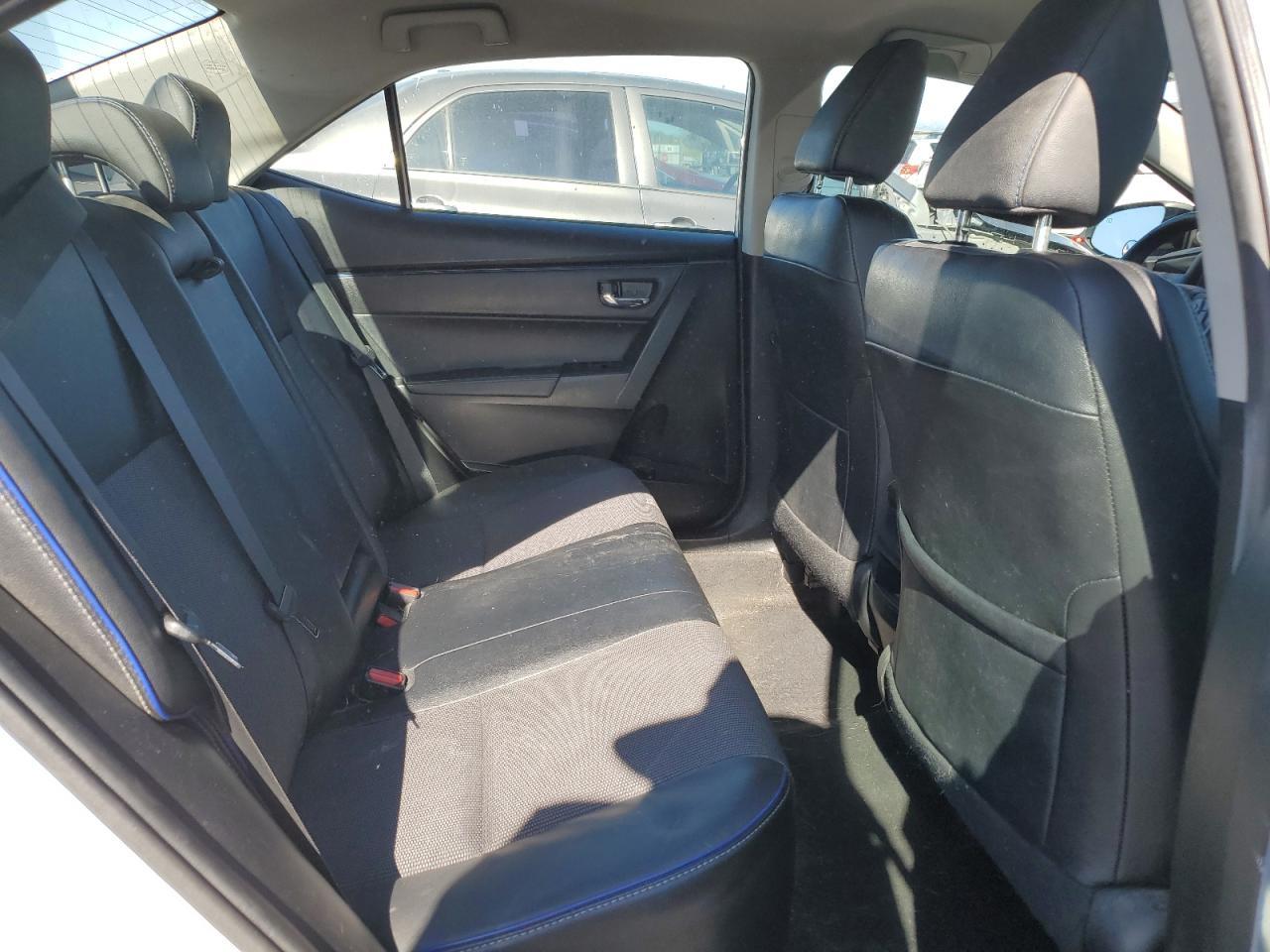 2019 TOYOTA COROLLA