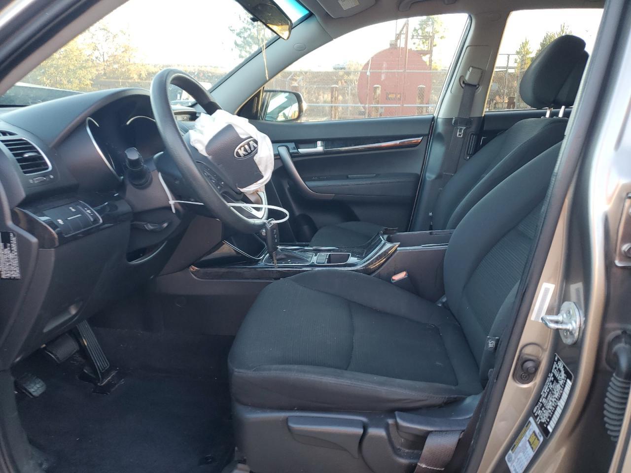 2015 KIA SORENTO