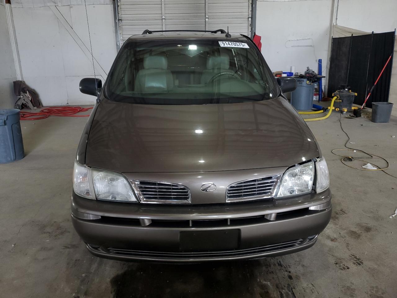 2002 OLDSMOBILE Silhouette