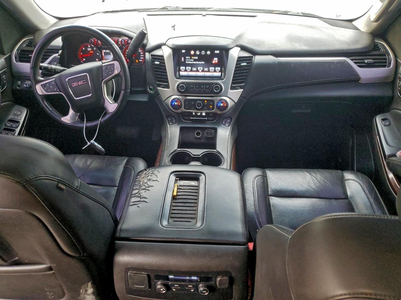2016 GMC Yukon