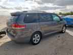 2011 TOYOTA SIENNA