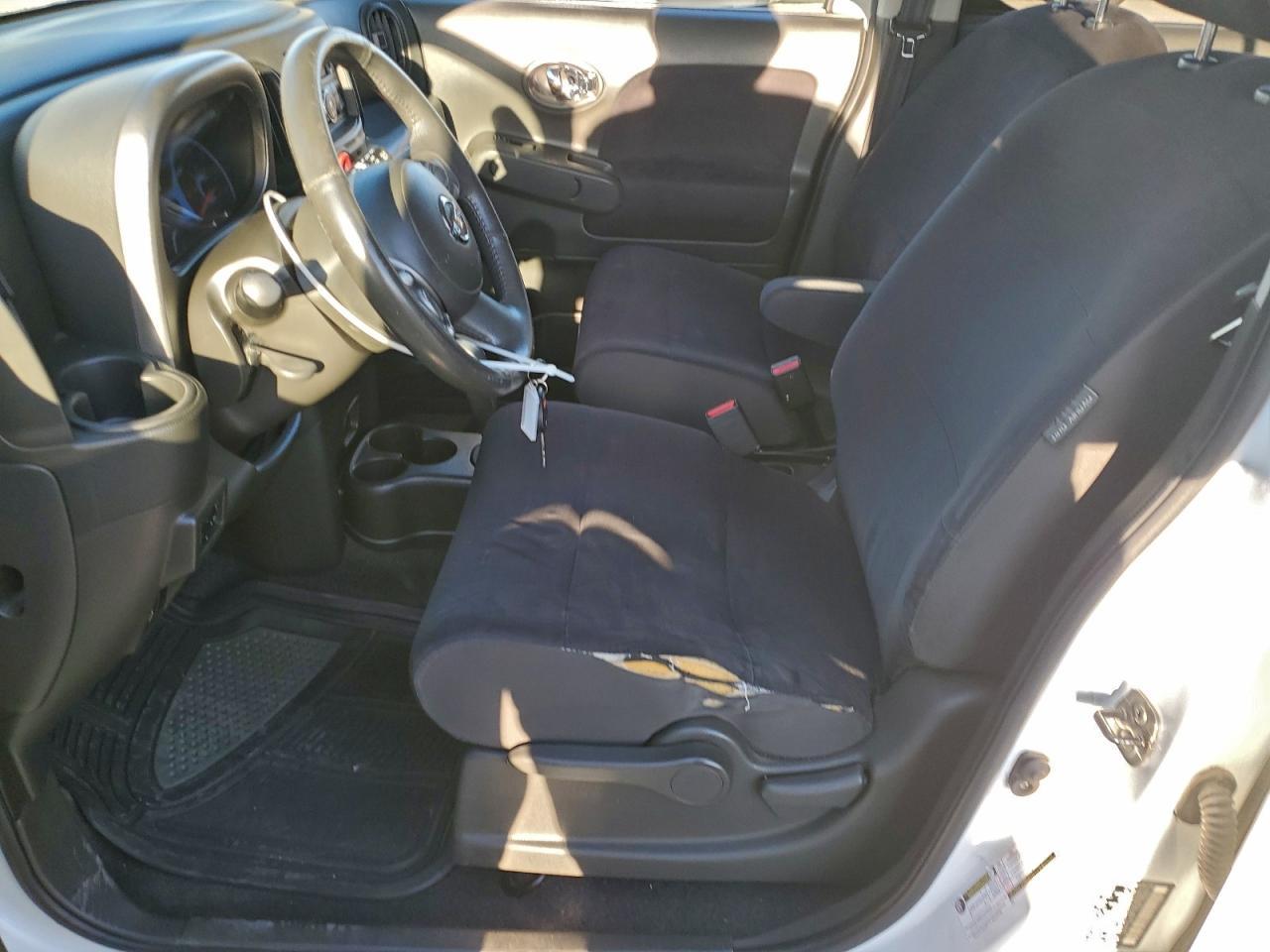 2013 NISSAN CUBE