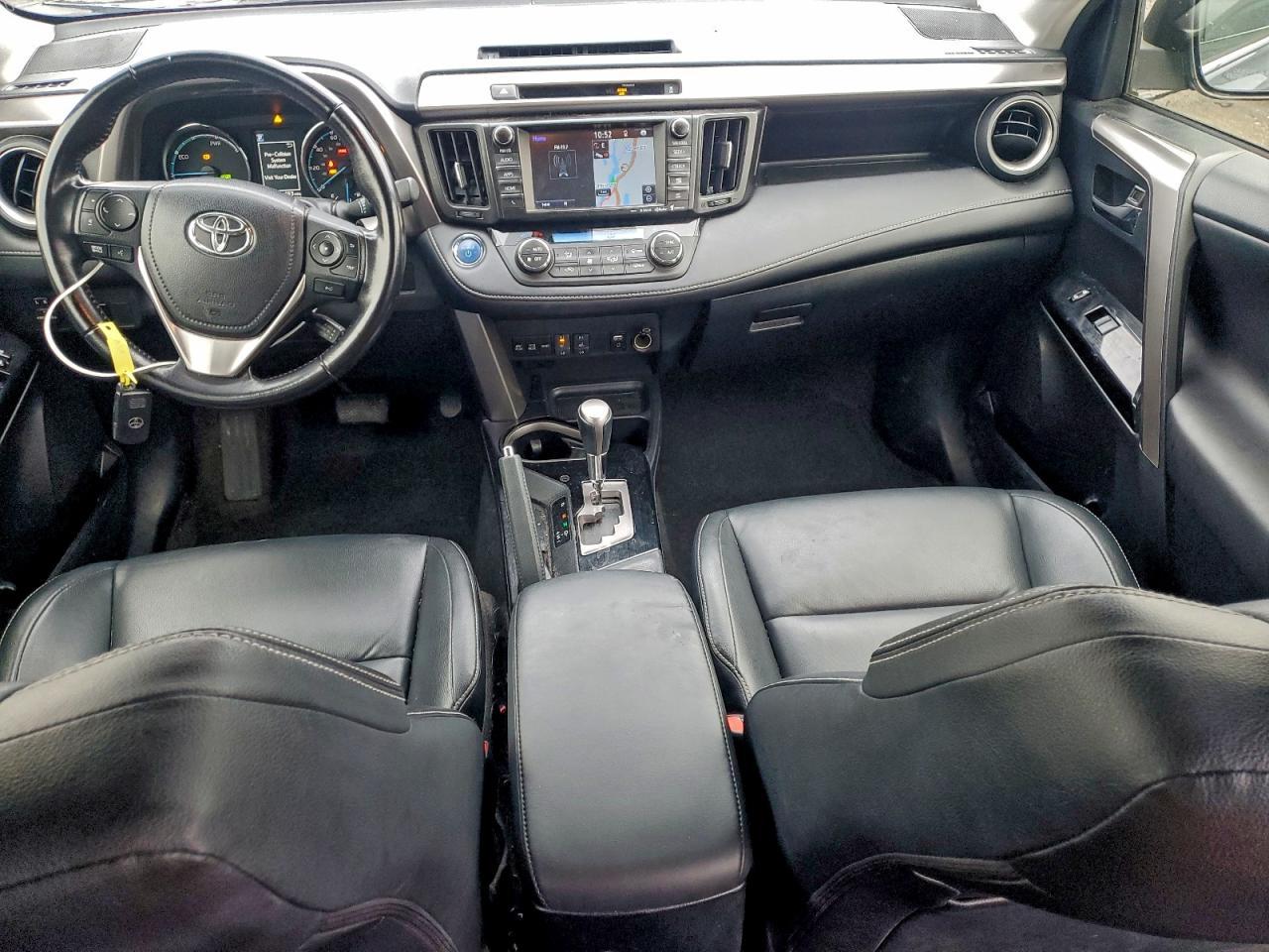 2016 TOYOTA RAV4
