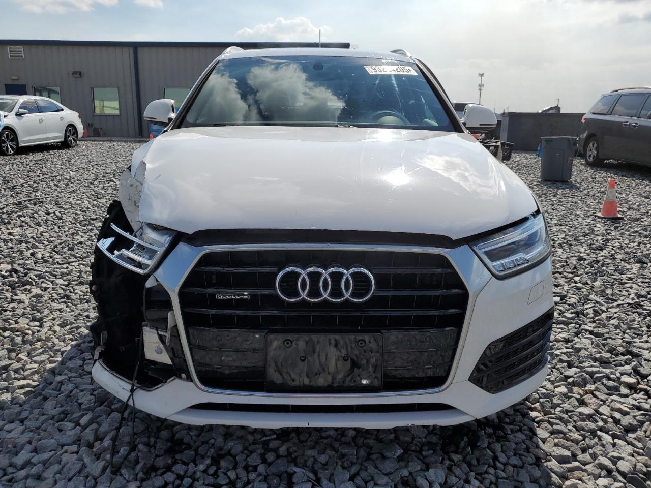 2018 AUDI Q3
