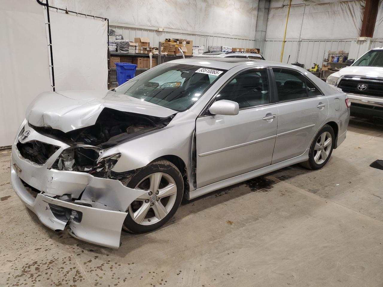 2011 TOYOTA CAMRY