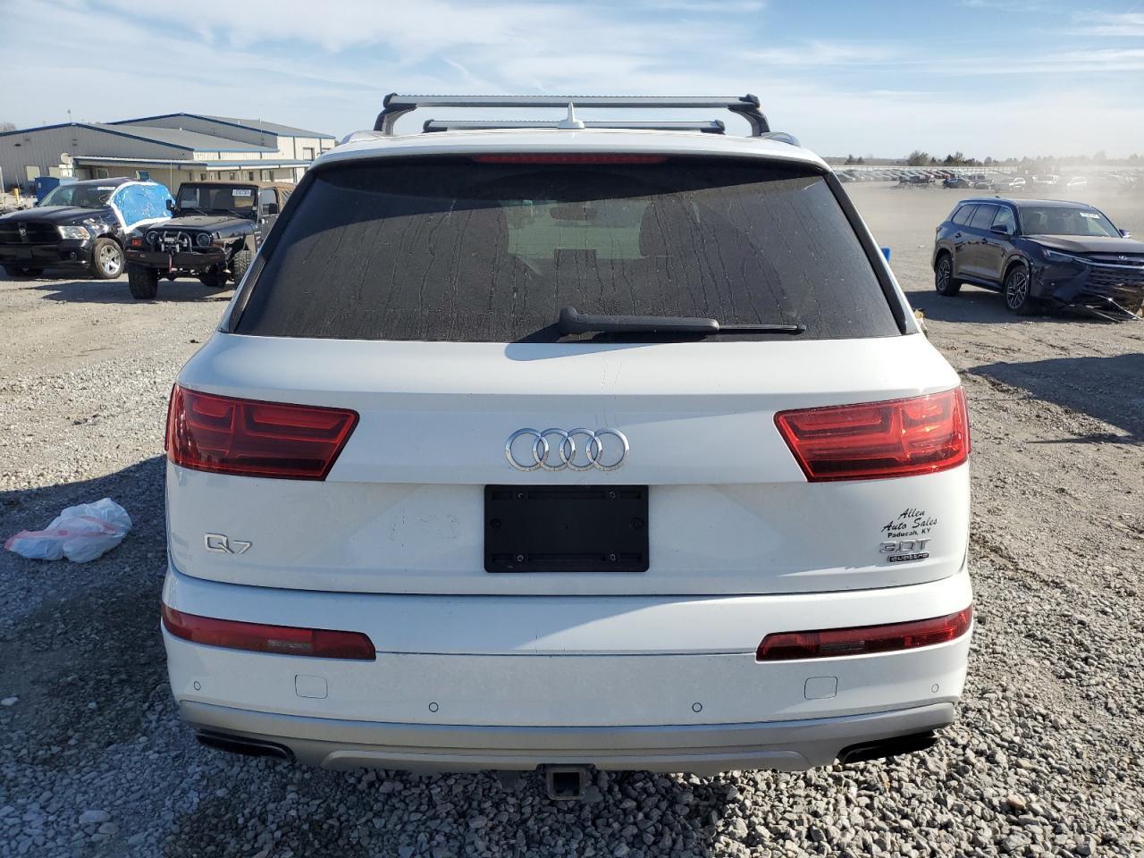 2018 AUDI Q7
