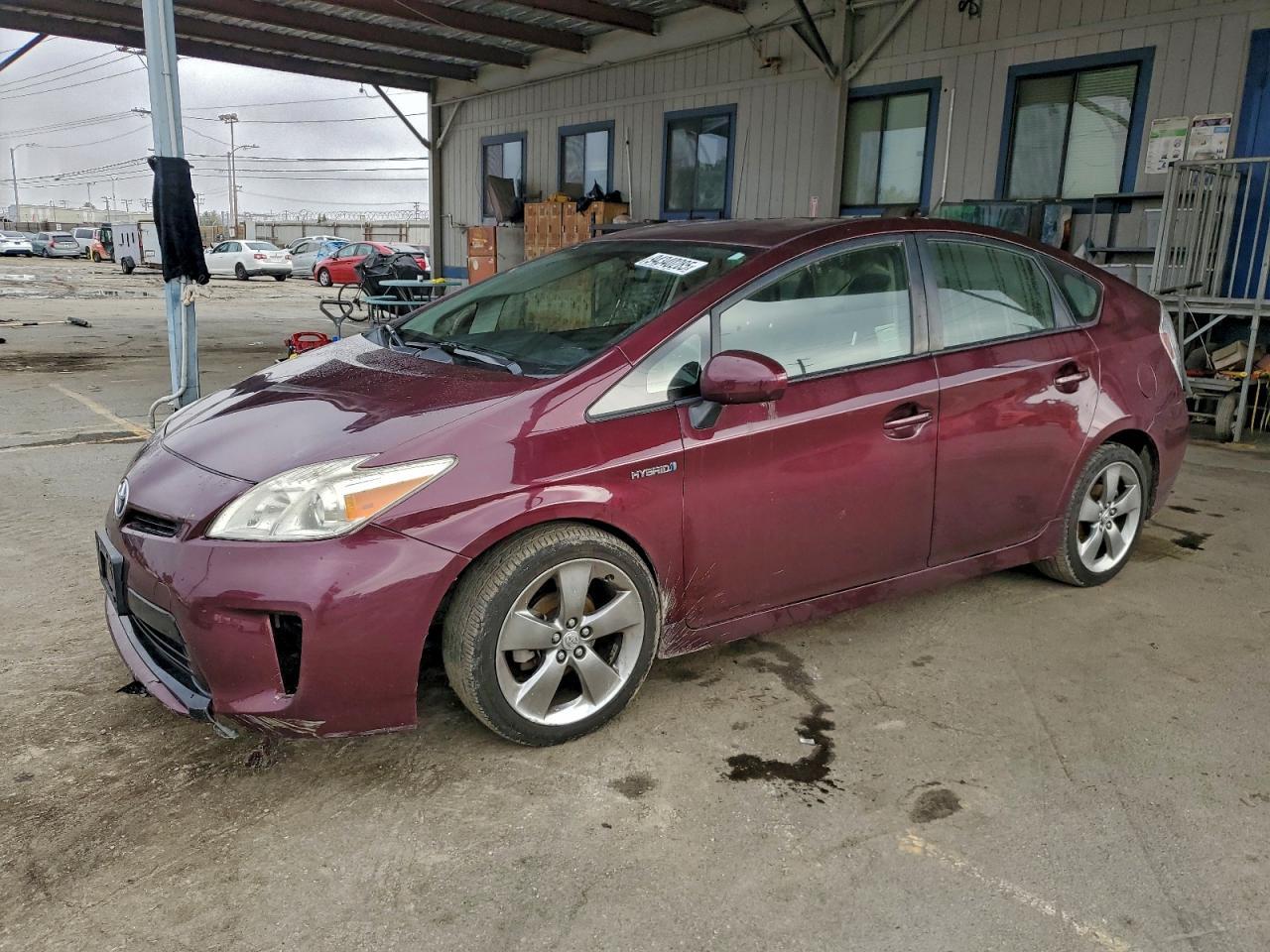 2013 TOYOTA PRIUS