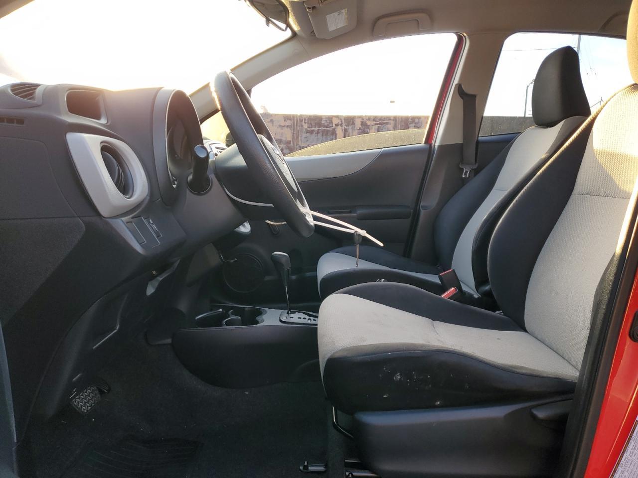 2014 TOYOTA YARIS