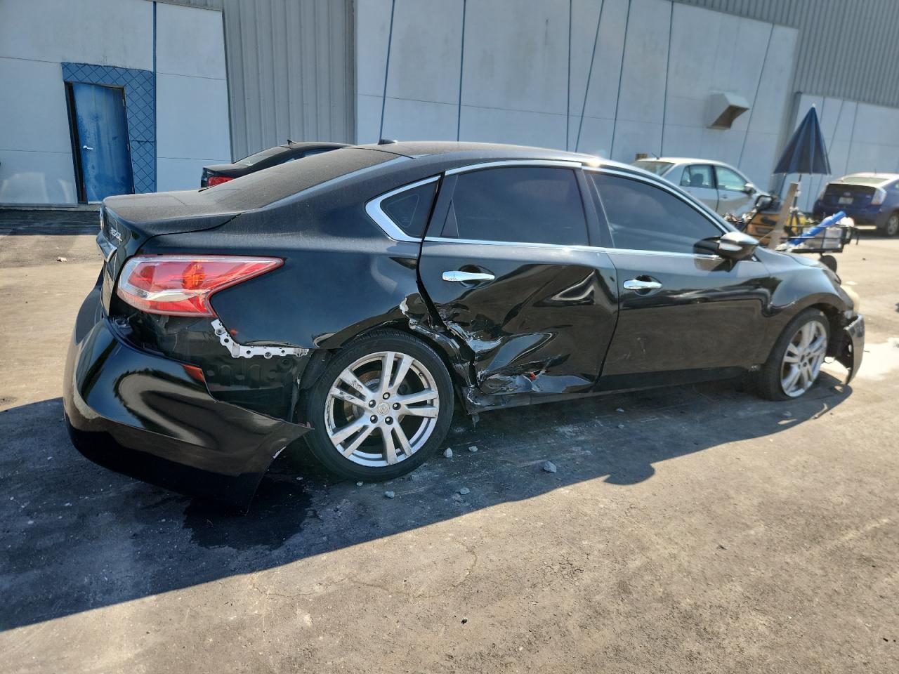 2013 NISSAN ALTIMA
