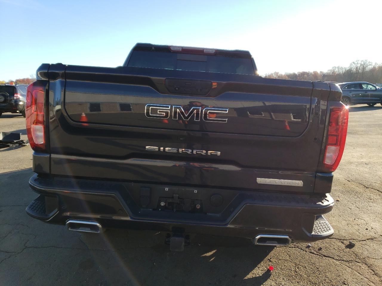 2023 GMC Sierra