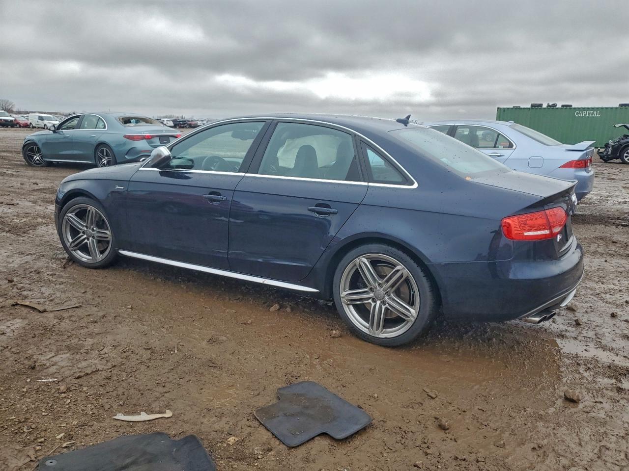 2011 AUDI S4