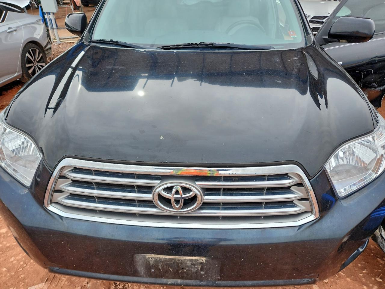2010 TOYOTA HIGHLANDER