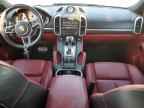 2018 PORSCHE CAYENNE