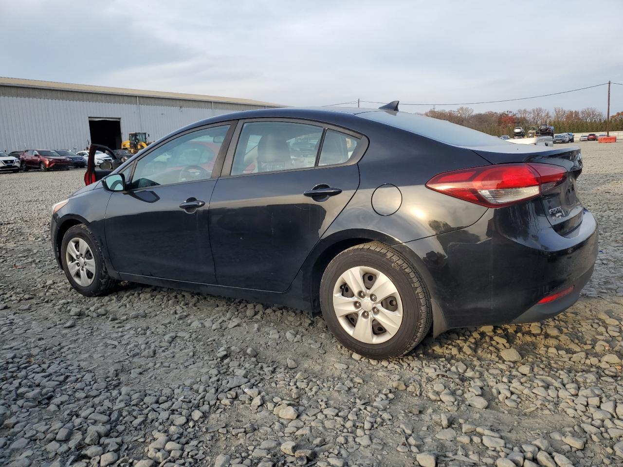 2017 KIA FORTE
