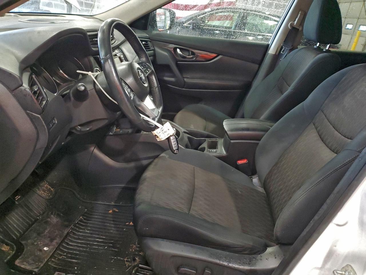 2017 NISSAN ROGUE