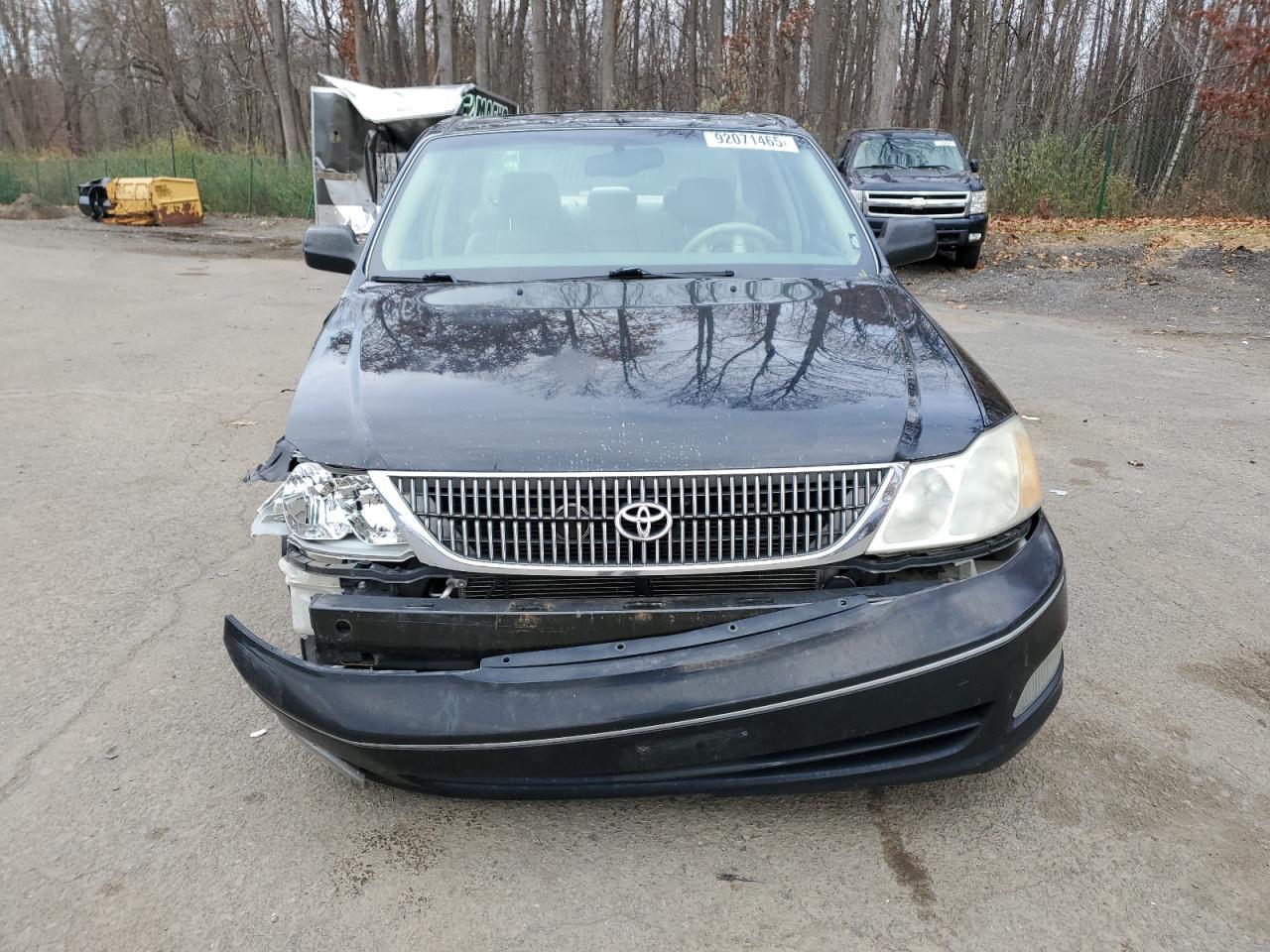 2001 TOYOTA Avalon