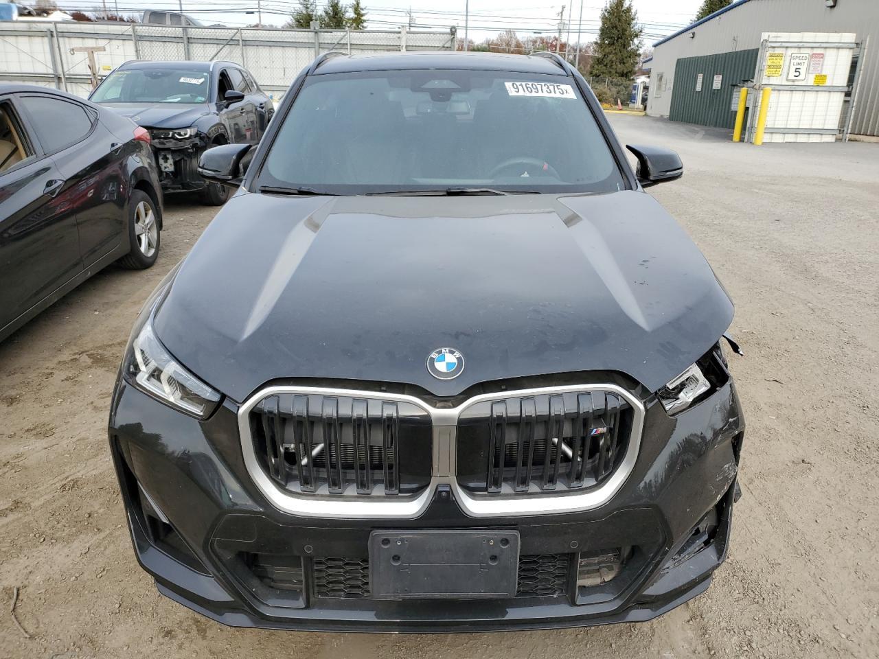 2024 BMW X1