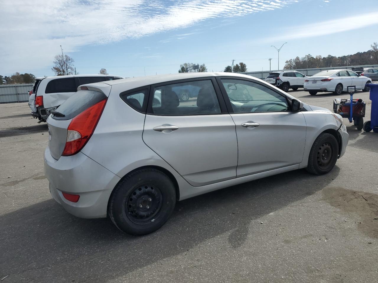 2014 HYUNDAI ACCENT