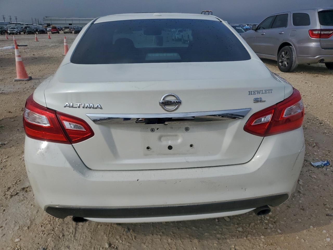 2017 NISSAN ALTIMA