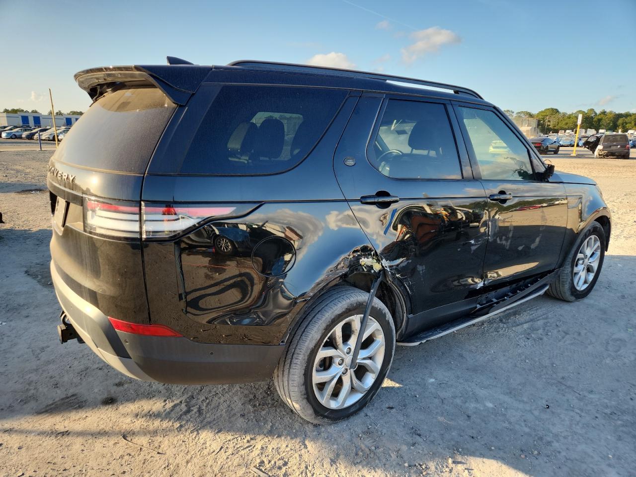 2017 LAND ROVER Discovery