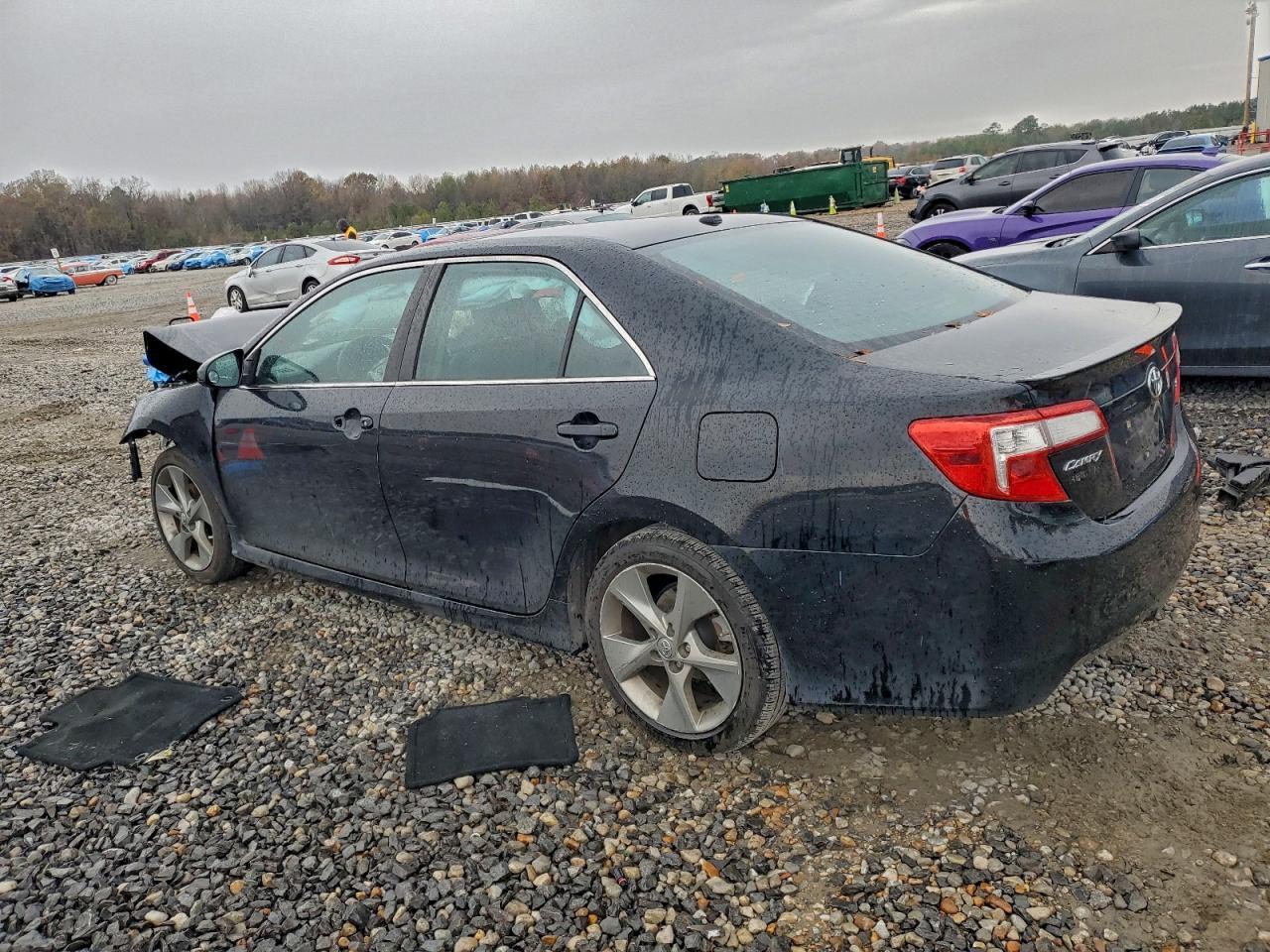 2012 TOYOTA CAMRY