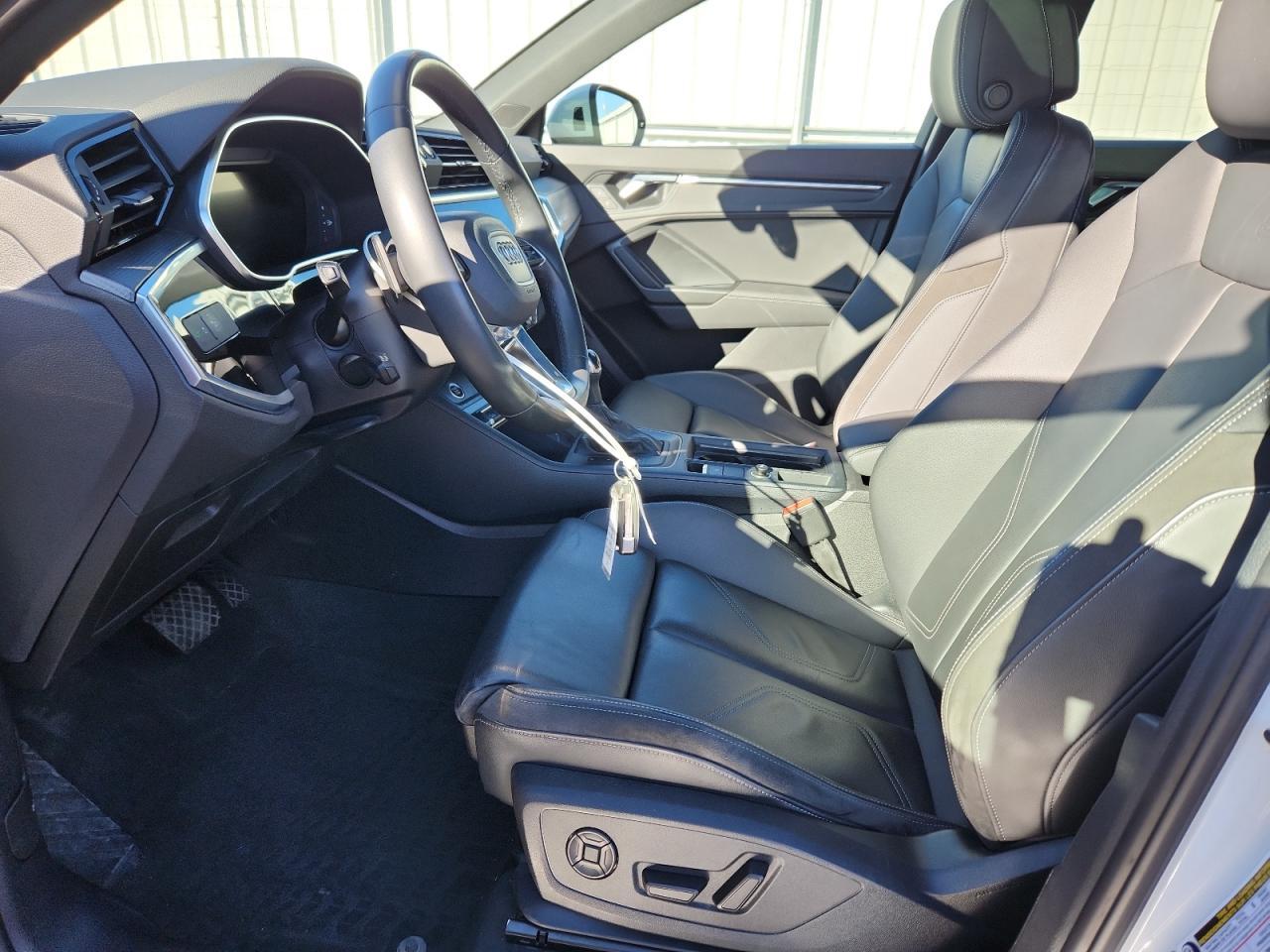 2022 AUDI Q3